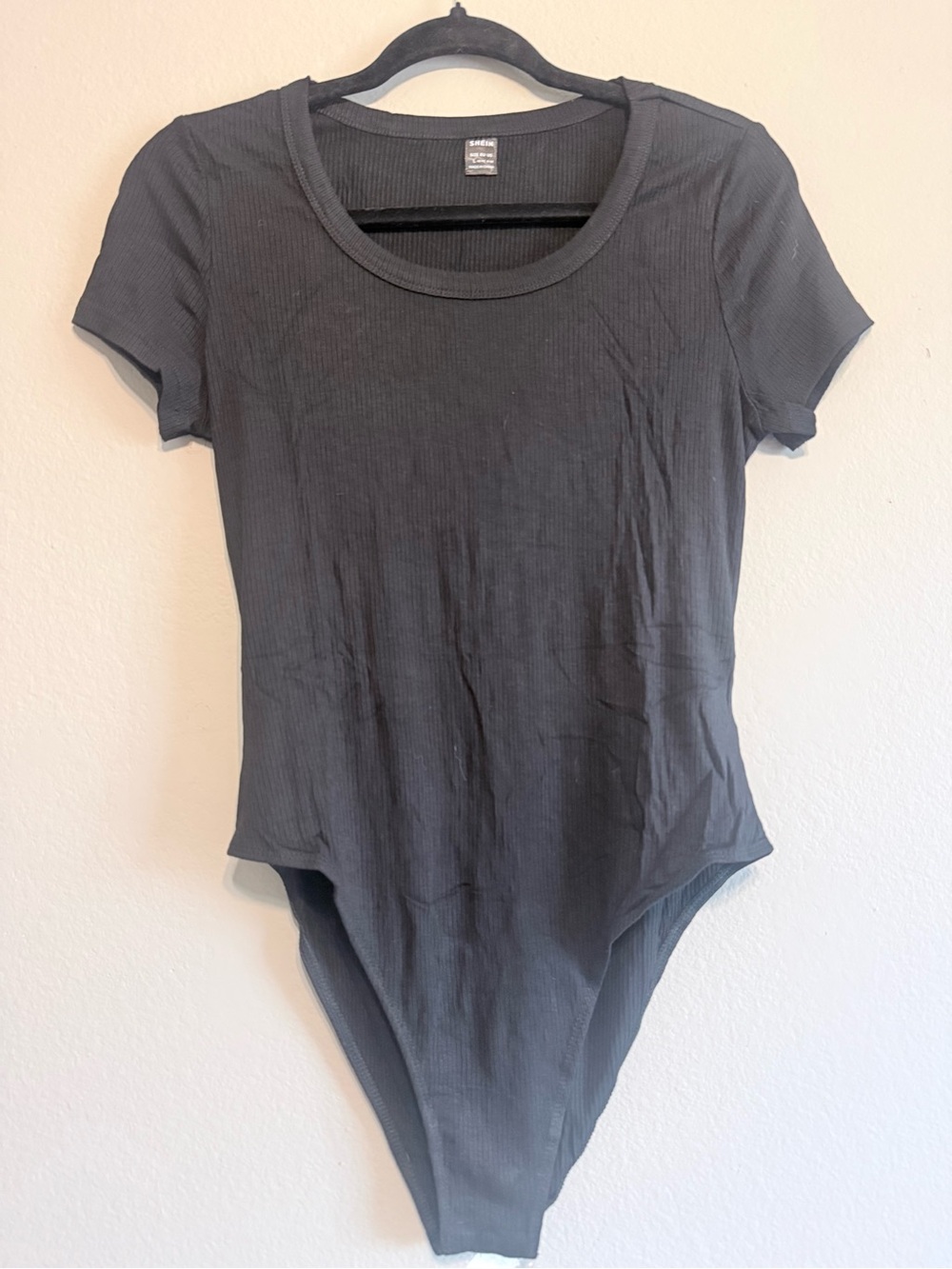 SHEIN Black Ribbed Short Sleeve Bodysuit